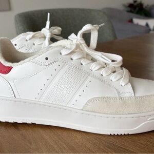 Alohas White and Red Trim Sneakers Women Size 41